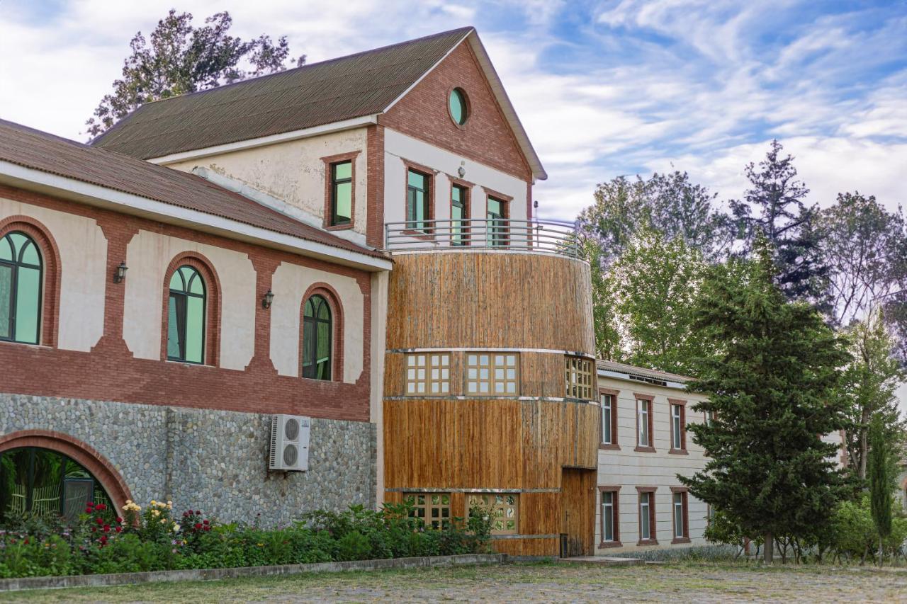 Chabiant Guesthouse Chateau Monolit Ikinci Yeniyol Luaran gambar
