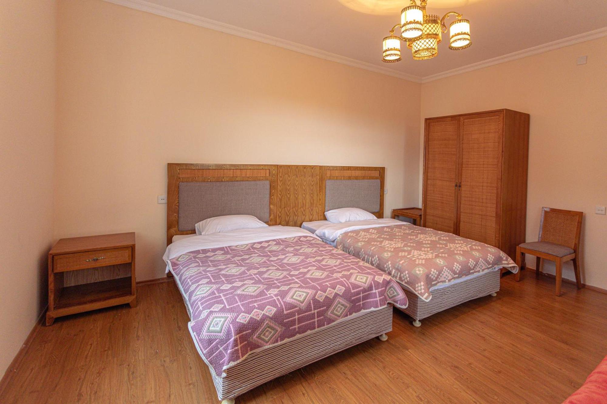Chabiant Guesthouse Chateau Monolit Ikinci Yeniyol Luaran gambar