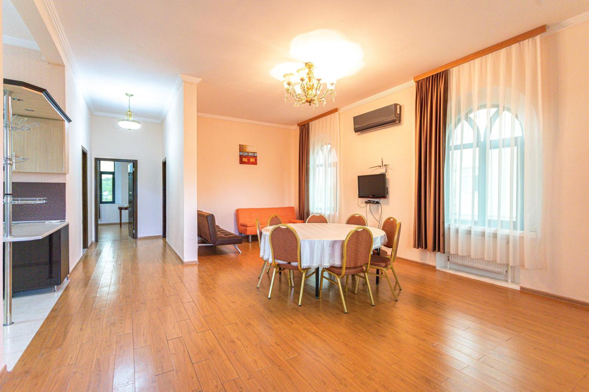 Chabiant Guesthouse Chateau Monolit Ikinci Yeniyol Luaran gambar