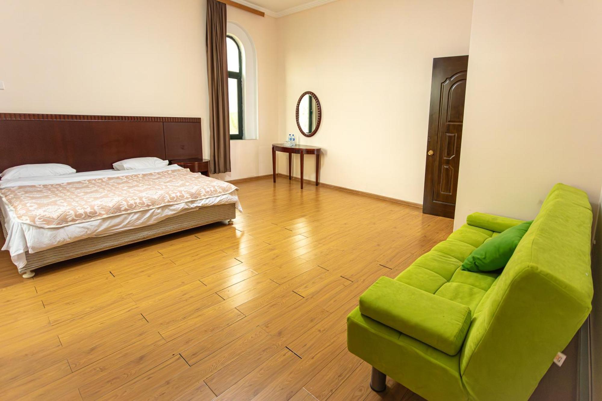Chabiant Guesthouse Chateau Monolit Ikinci Yeniyol Luaran gambar