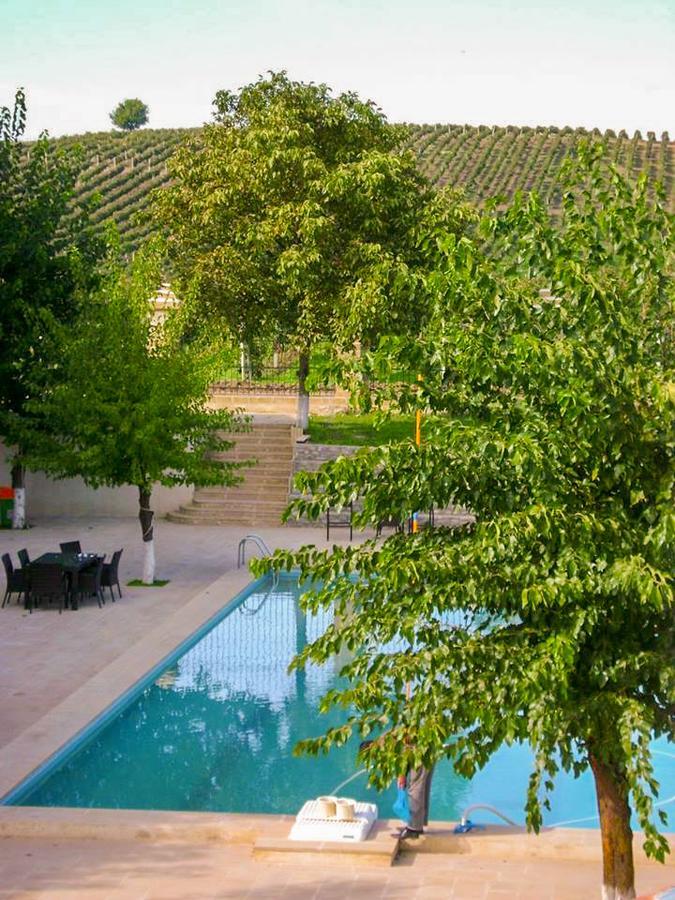 Chabiant Guesthouse Chateau Monolit Ikinci Yeniyol Luaran gambar